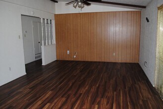 2321 Suffolk Ln in Lancaster, TX - Building Photo - Building Photo