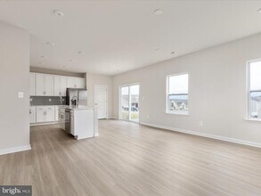 29 Signal Knob Cottage Dr in Strasburg, VA - Building Photo - Building Photo