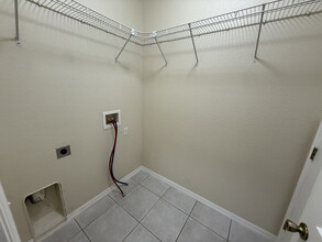 2047 Winterset Dr in Lakeland, FL - Building Photo - Building Photo