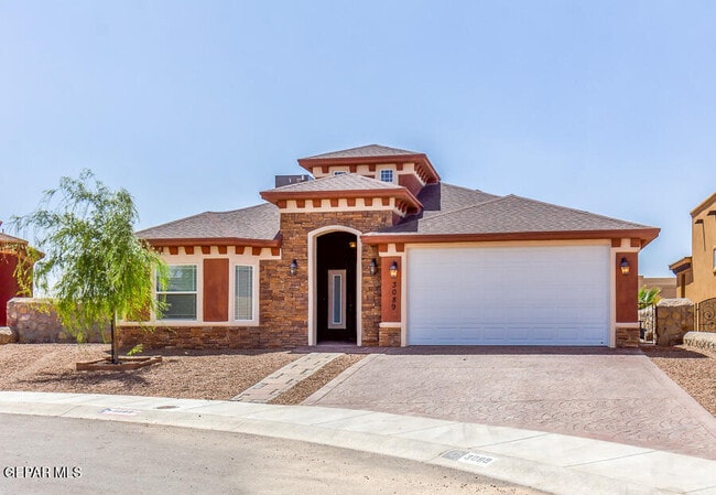 property at 3089 Coyote View