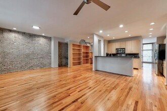 1318 Fernwood Cir NE in Atlanta, GA - Building Photo - Building Photo