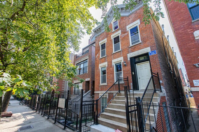 property at 1244 N Cleaver St