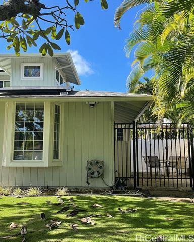 871 Kainui Dr in Kailua, HI - Building Photo