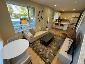 2124 Decatur St in Denver, CO - Building Photo - Building Photo