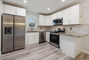 7780 Courtyard Run W in Boca Raton, FL - Building Photo