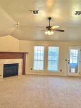 929 Eagle Cliff Dr in Norman, OK - Building Photo - Building Photo