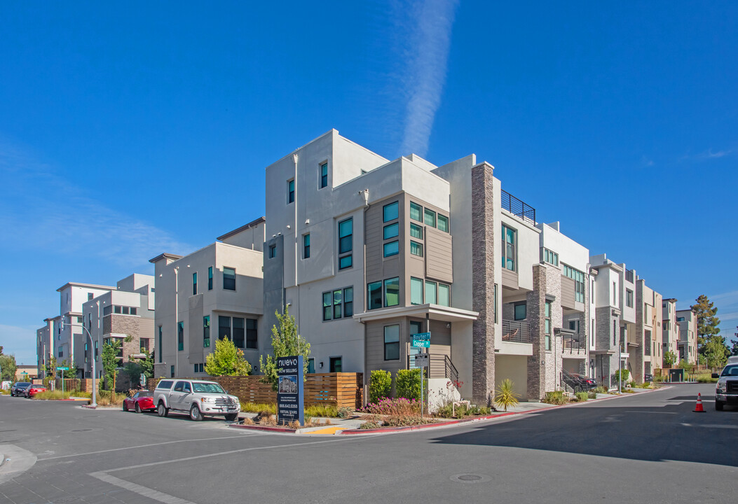 Nuevo in Santa Clara, CA - Foto de edificio