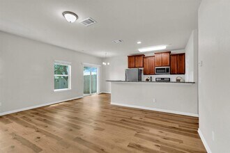 1701 S Bell Blvd in Cedar Park, TX - Building Photo - Building Photo