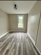 6 Jordan Ave, Unit 4 in Jersey City, NJ - Building Photo - Building Photo