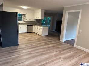 2917 Glencove Dr in Florence, SC - Building Photo - Building Photo