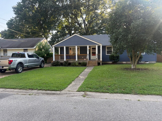 property at 207 Winchester Dr