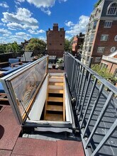 39 Chestnut St, Unit 5 in Boston, MA - Building Photo - Building Photo