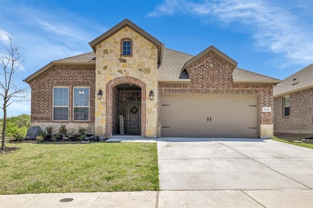 11324 Summer Rain Blvd in Aubrey, TX - Foto de edificio