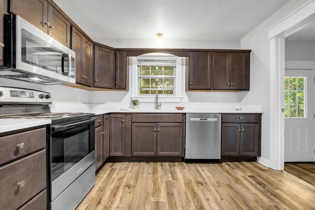 property at 1115 N Woodward Ave