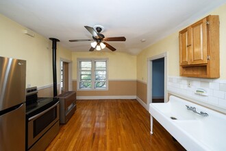 35 Tirrell St in Worcester, MA - Building Photo - Building Photo