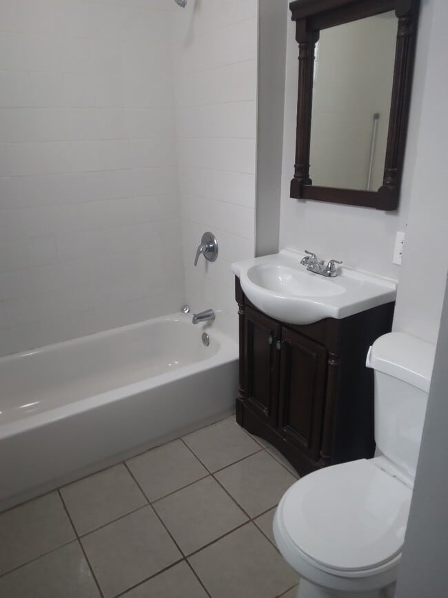 42 Tillinghast St, Unit 1L