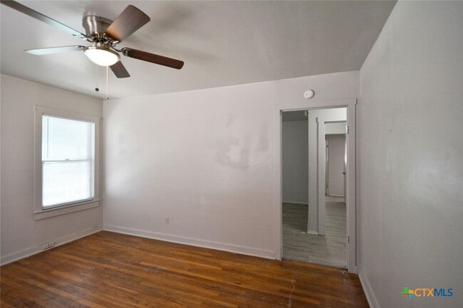 property at 910 Pine St