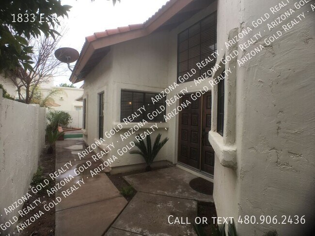 1833 E Ranch Rd in Tempe, AZ - Building Photo - Building Photo