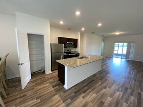 3033 Neverland Dr in New Smyrna Beach, FL - Building Photo - Building Photo
