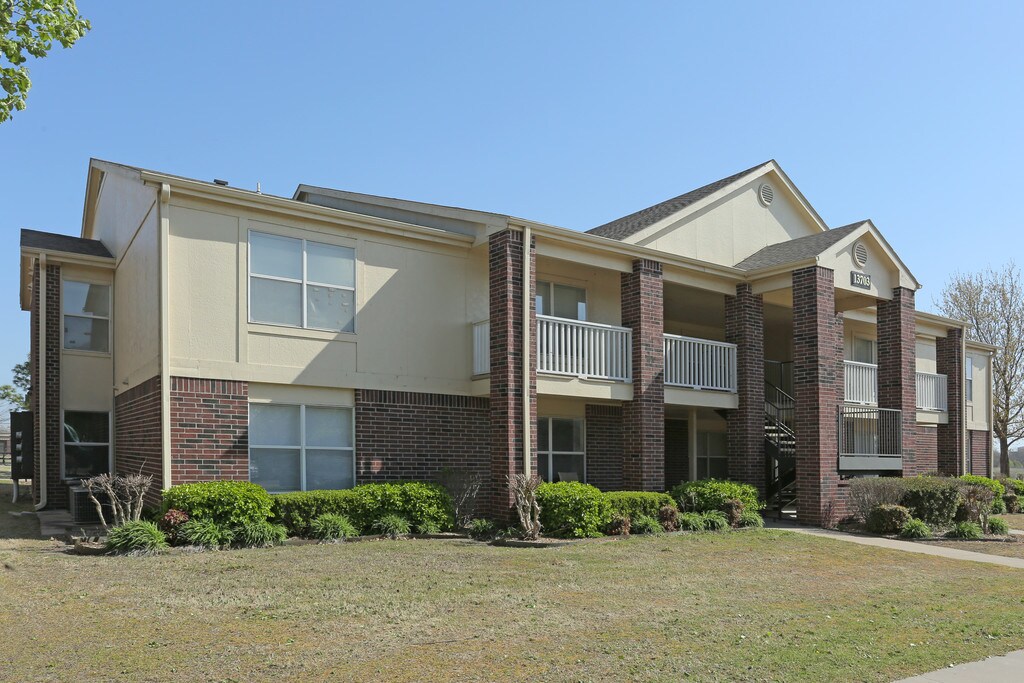 The Greens at Owasso I/II Apartments in Owasso, OK