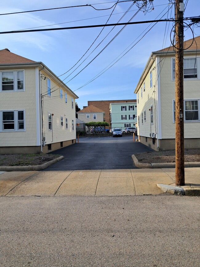81 Warren Ave, Unit 81 Warren Ave