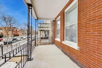 1812 S Millard Ave in Chicago, IL - Building Photo - Building Photo