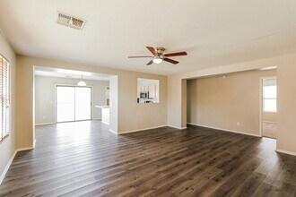 8138 S Sunny Sky Pl in Tucson, AZ - Building Photo - Building Photo