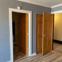 217 W Washington St in Marquette, MI - Building Photo