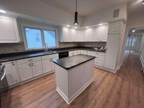 61 Wollaston Ave in Arlington, MA - Building Photo - Building Photo