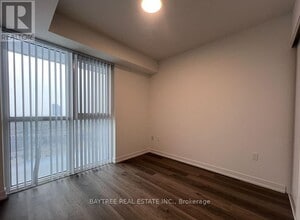 195 Commerce St in Vaughan, ON - Building Photo - Building Photo