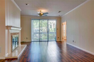 5310 Keller Springs Rd in Dallas, TX - Building Photo - Building Photo