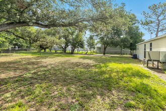 11466 Rhodine Rd in Riverview, FL - Building Photo - Building Photo