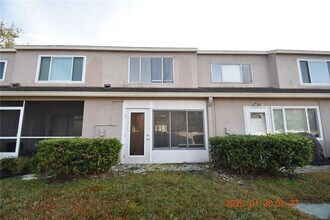 5938 Bayside Key Dr in Tampa, FL - Building Photo - Building Photo