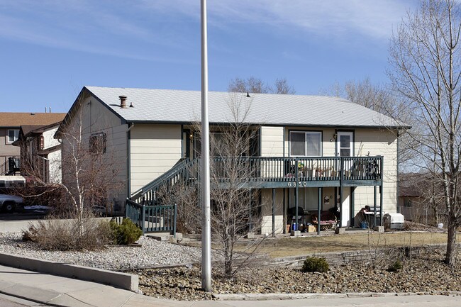 6850 Western Pl in Colorado Springs, CO - Foto de edificio - Building Photo