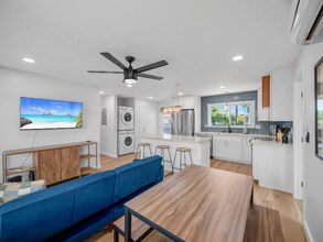 338 Kalama St in Kailua, HI - Building Photo - Building Photo