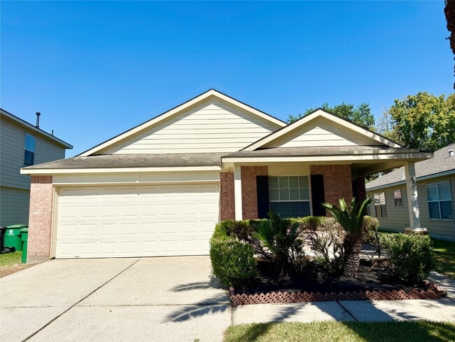 8803 Danbury Hollow Ln