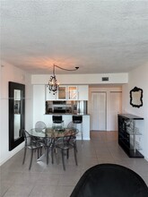 275 NE 18th St in Miami, FL - Building Photo - Building Photo