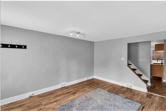 602 Middle St in Pittsburgh, PA - Building Photo - Building Photo