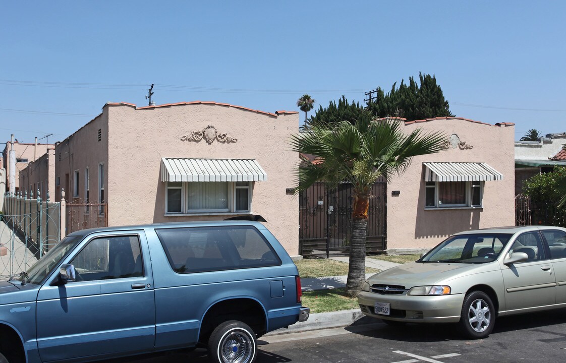 6722 Stafford Ave in Huntington Park, CA - Foto de edificio