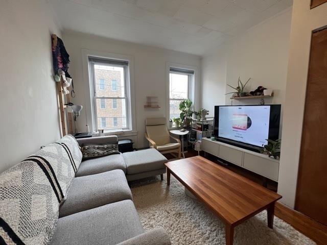 604 Jefferson St in Hoboken, NJ - Building Photo