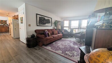 6 Foxpointe Cir in Fairport, NY - Building Photo - Building Photo