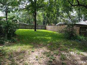 804 Lazy Ln in Conroe, TX - Building Photo - Building Photo