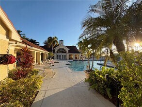 12561 Equestrian Cir in Ft. Myers, FL - Building Photo - Building Photo