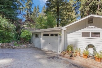 345 St Francis Dr in Boulder Creek, CA - Building Photo - Building Photo