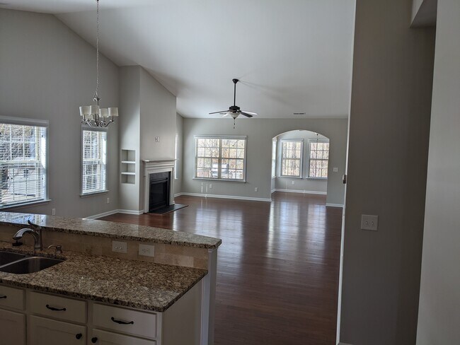 6007 Peachtree Town Ln in Knightdale, NC - Building Photo - Building Photo