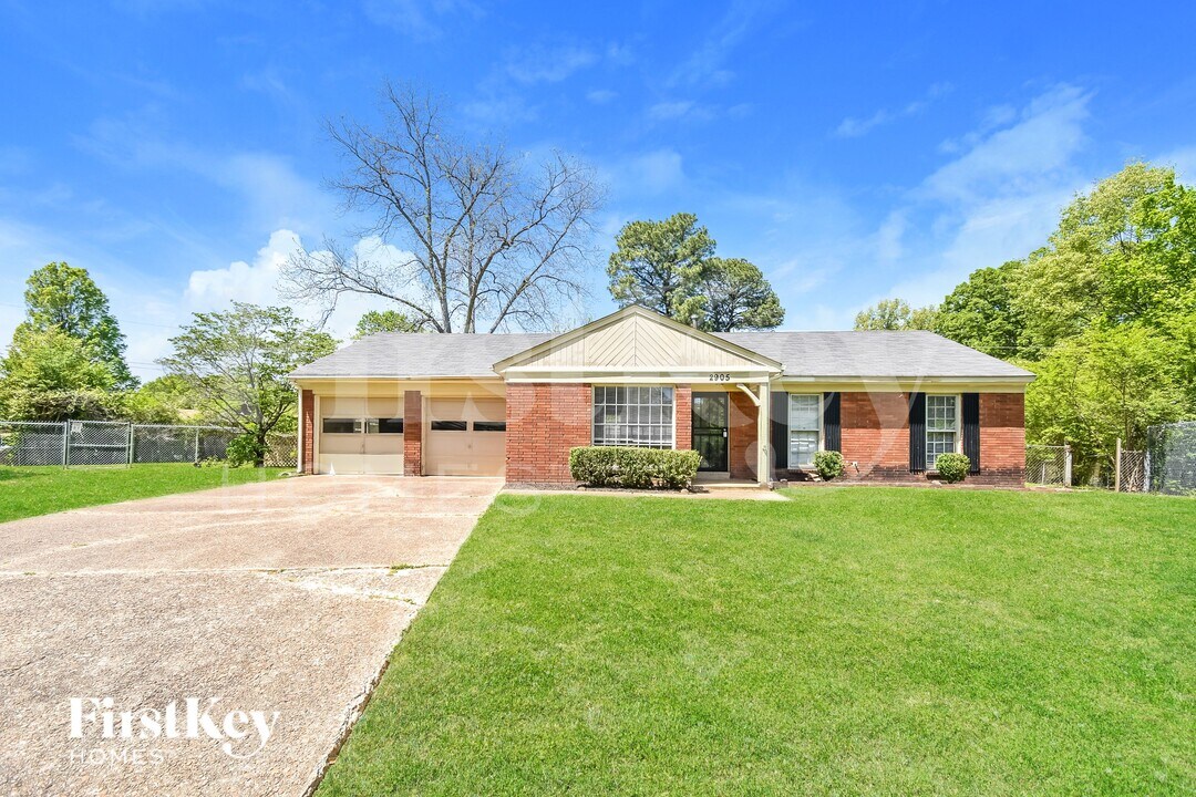 2905 Kenneth St in Memphis, TN - Building Photo