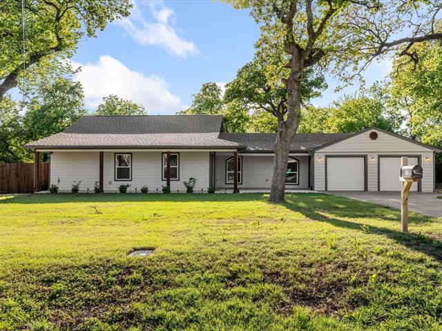 2705 Haley Ave in Haltom City, TX - Building Photo