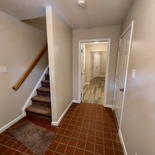 106 Ridge Ct in Winchester, VA - Building Photo - Building Photo