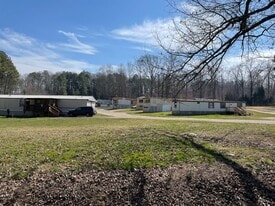 277 Lawman Ln in Tunnel Hill, GA - Building Photo