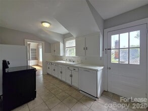 754 Montgomery Ave in Albemarle, NC - Building Photo - Building Photo